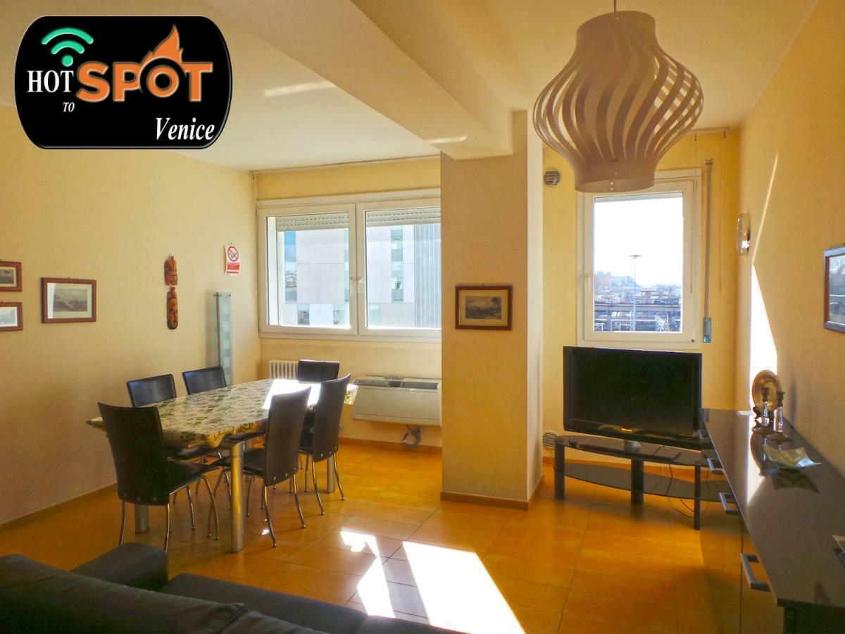 Hotspot Venice Ca'Marcello 2000 Palace Apartment Mestre Ngoại thất bức ảnh